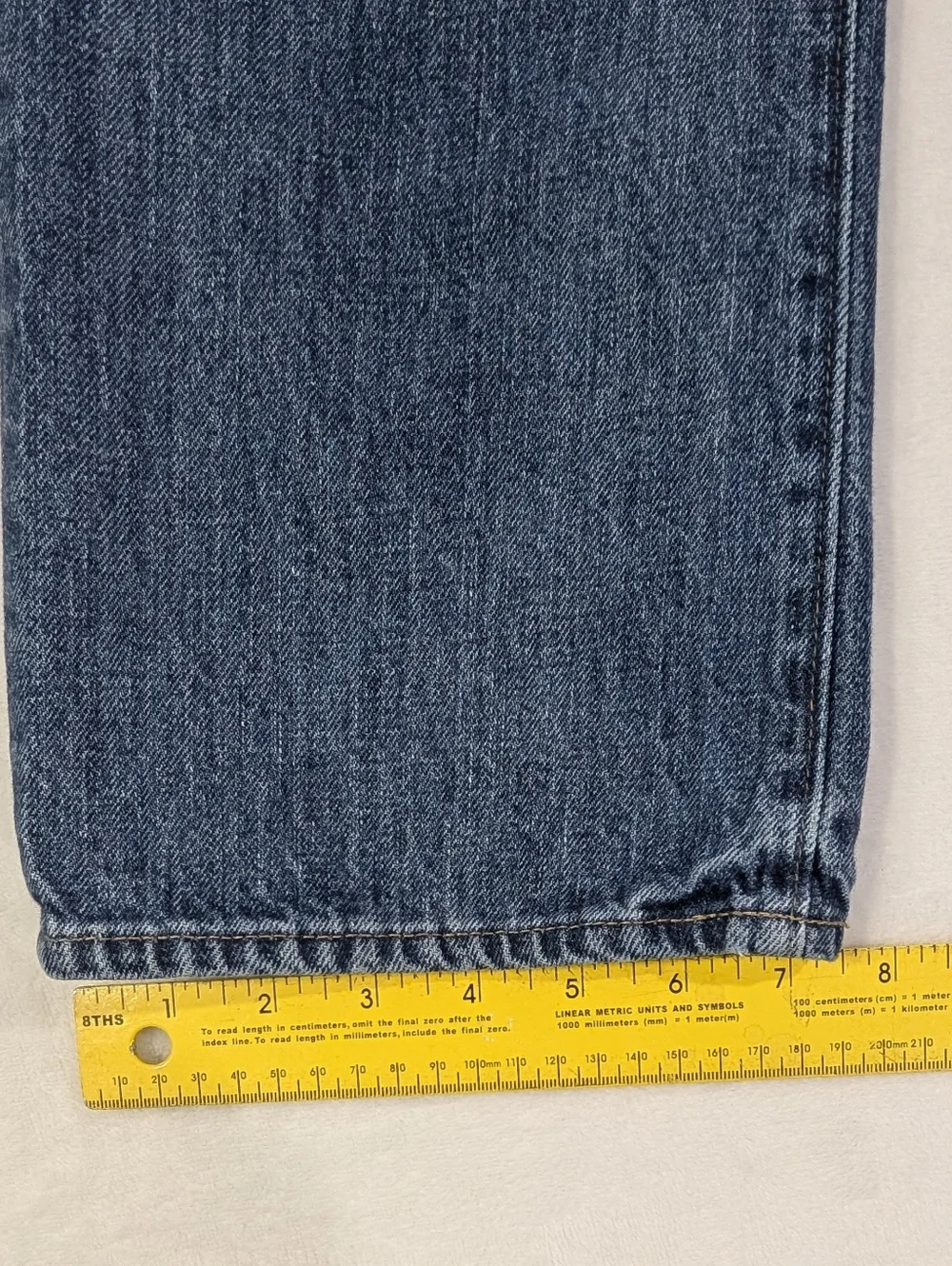J. Crew 770 Straight Fit Men’s Jeans – Distressed Rip & Repair Wash – Size 34x30